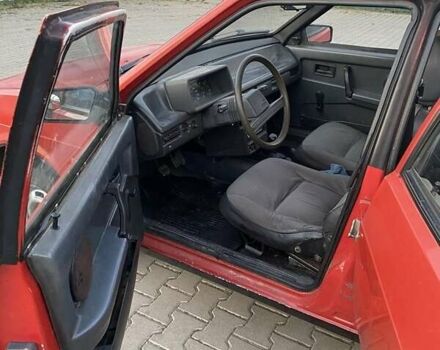 Красный ВАЗ 2109, объемом двигателя 1.5 л и пробегом 100 тыс. км за 1400 $, фото 4 на Automoto.ua