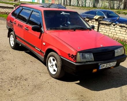Красный ВАЗ 2109, объемом двигателя 1.5 л и пробегом 0 тыс. км за 900 $, фото 2 на Automoto.ua