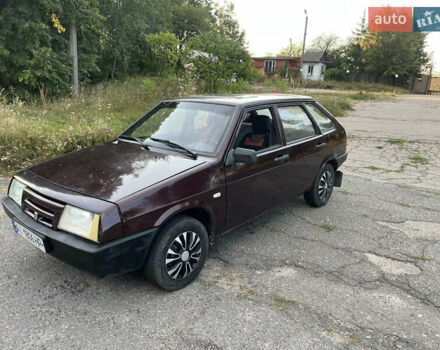 Красный ВАЗ 2109, объемом двигателя 1.5 л и пробегом 120 тыс. км за 1300 $, фото 3 на Automoto.ua