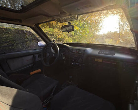 Красный ВАЗ 2109, объемом двигателя 1.5 л и пробегом 353 тыс. км за 1900 $, фото 13 на Automoto.ua