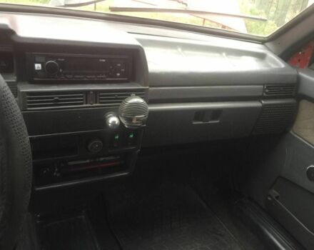 ВАЗ 2109 1992 в Харькове на Automoto.ua Красный ВАЗ 2109, объемом двигателя 0 л и пробегом 30 тыс. км за 1600 $, фото 10 на Automoto.ua