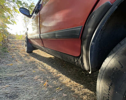 Красный ВАЗ 2109, объемом двигателя 1.5 л и пробегом 353 тыс. км за 1900 $, фото 5 на Automoto.ua