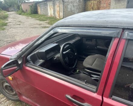 Красный ВАЗ 2109, объемом двигателя 1.5 л и пробегом 100 тыс. км за 600 $, фото 4 на Automoto.ua
