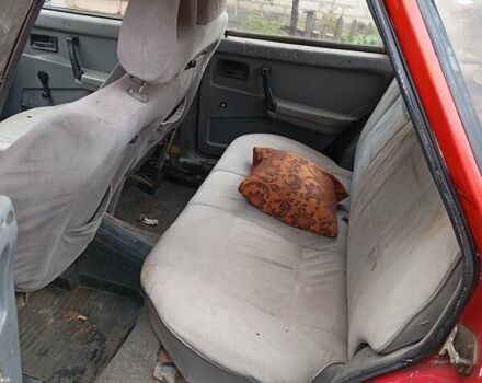 ВАЗ 2109 1992 в Новоукраинке на Automoto.ua Красный ВАЗ 2109, объемом двигателя 1.5 л и пробегом 40 тыс. км за 800 $, фото 10 на Automoto.ua