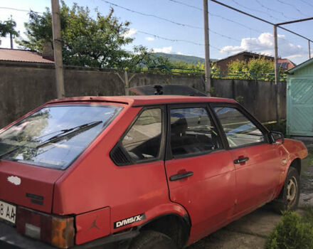 Красный ВАЗ 2109, объемом двигателя 1.5 л и пробегом 85 тыс. км за 900 $, фото 2 на Automoto.ua