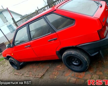 Красный ВАЗ 2109, объемом двигателя 1.1 л и пробегом 198 тыс. км за 888 $, фото 4 на Automoto.ua