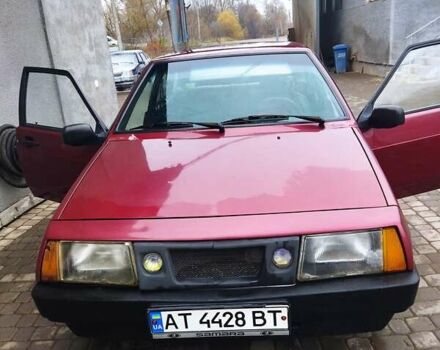 Красный ВАЗ 2109, объемом двигателя 1.5 л и пробегом 350 тыс. км за 1200 $, фото 2 на Automoto.ua