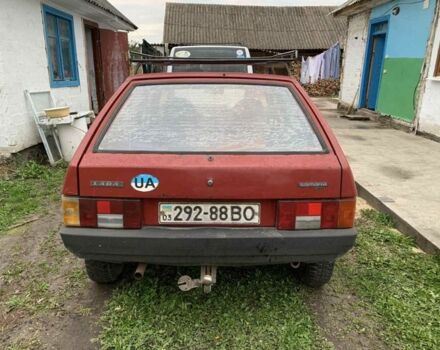 Красный ВАЗ 2109, объемом двигателя 1.5 л и пробегом 200 тыс. км за 900 $, фото 1 на Automoto.ua