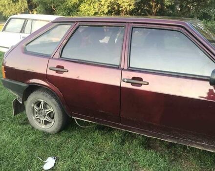 Красный ВАЗ 2109, объемом двигателя 1.3 л и пробегом 244 тыс. км за 1450 $, фото 4 на Automoto.ua