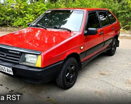 Красный ВАЗ 2109, объемом двигателя 1.5 л и пробегом 100 тыс. км за 999 $, фото 2 на Automoto.ua
