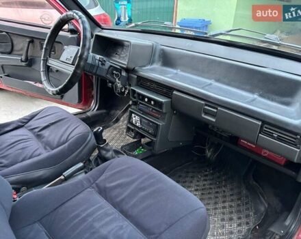 Красный ВАЗ 2109, объемом двигателя 1.3 л и пробегом 205 тыс. км за 900 $, фото 4 на Automoto.ua