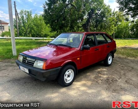 Красный ВАЗ 2109, объемом двигателя 1.5 л и пробегом 222 тыс. км за 1100 $, фото 3 на Automoto.ua