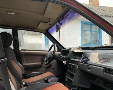 Красный ВАЗ 2109, объемом двигателя 1.5 л и пробегом 200 тыс. км за 900 $, фото 3 на Automoto.ua