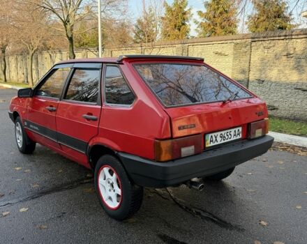 Красный ВАЗ 2109, объемом двигателя 1.5 л и пробегом 100 тыс. км за 1000 $, фото 2 на Automoto.ua