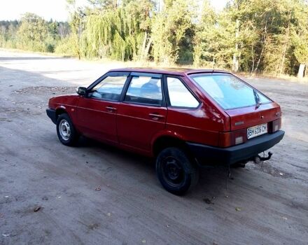 Красный ВАЗ 2109, объемом двигателя 1.1 л и пробегом 300 тыс. км за 1250 $, фото 3 на Automoto.ua