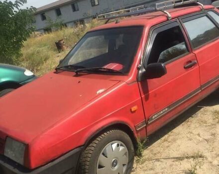 Красный ВАЗ 2109, объемом двигателя 1.5 л и пробегом 188 тыс. км за 999 $, фото 4 на Automoto.ua