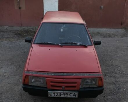 Красный ВАЗ 2109, объемом двигателя 1.3 л и пробегом 73 тыс. км за 333 $, фото 1 на Automoto.ua