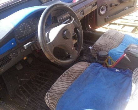 ВАЗ 2109 1993 в Синельниковом на Automoto.ua Красный ВАЗ 2109, объемом двигателя 1.3 л и пробегом 96 тыс. км за 700 $, фото 5 на Automoto.ua