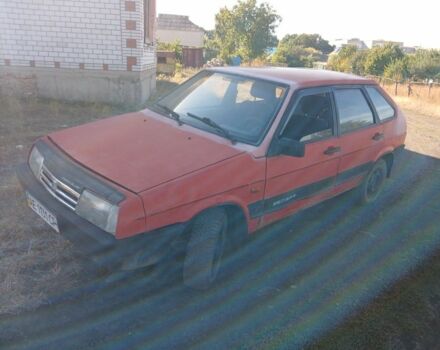 Красный ВАЗ 2109, объемом двигателя 1.5 л и пробегом 200 тыс. км за 600 $, фото 2 на Automoto.ua