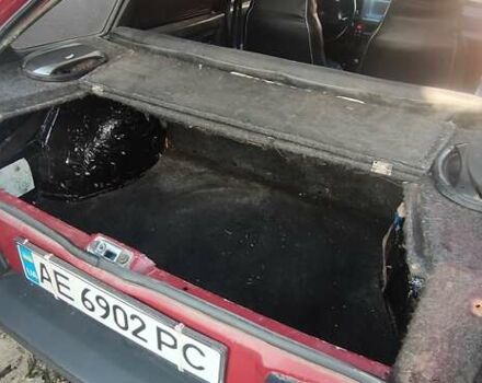 ВАЗ 2109 1994 у Дніпро (Дніпропетровську) на Automoto.ua Червоний ВАЗ 2109, об'ємом двигуна 1.29 л та пробігом 200 тис. км за 1200 $, фото 11 на Automoto.ua