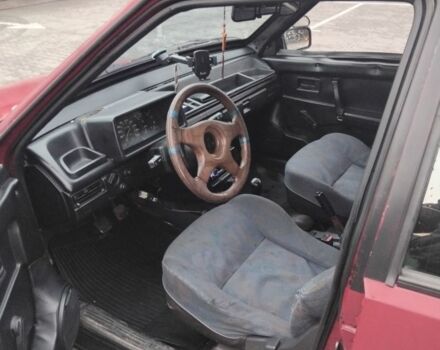 Красный ВАЗ 2109, объемом двигателя 1.3 л и пробегом 300 тыс. км за 1150 $, фото 4 на Automoto.ua