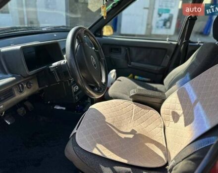 Красный ВАЗ 2109, объемом двигателя 1.5 л и пробегом 170 тыс. км за 1550 $, фото 4 на Automoto.ua