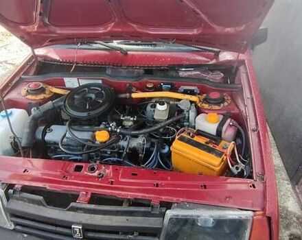 ВАЗ 2109 1994 у Дніпро (Дніпропетровську) на Automoto.ua Червоний ВАЗ 2109, об'ємом двигуна 1.29 л та пробігом 200 тис. км за 1200 $, фото 14 на Automoto.ua