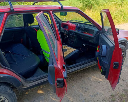 Красный ВАЗ 2109, объемом двигателя 1.5 л и пробегом 2 тыс. км за 950 $, фото 5 на Automoto.ua