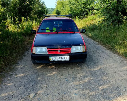 Красный ВАЗ 2109, объемом двигателя 1.5 л и пробегом 2 тыс. км за 950 $, фото 4 на Automoto.ua