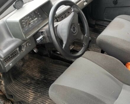 Красный ВАЗ 2109, объемом двигателя 1.5 л и пробегом 666 тыс. км за 607 $, фото 2 на Automoto.ua