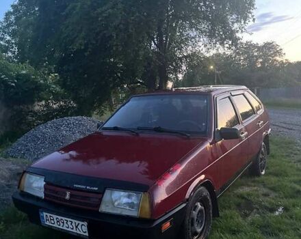 Красный ВАЗ 2109, объемом двигателя 1.5 л и пробегом 300 тыс. км за 1050 $, фото 2 на Automoto.ua