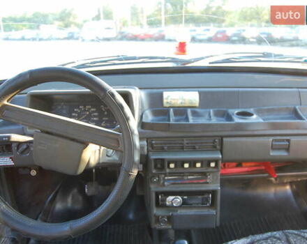 Красный ВАЗ 2109, объемом двигателя 1.5 л и пробегом 308 тыс. км за 850 $, фото 4 на Automoto.ua