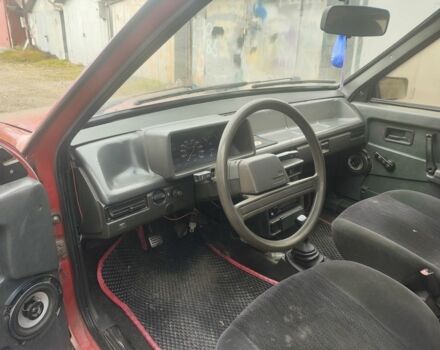 ВАЗ 2109 1995 у Дрогобичі на Automoto.ua Червоний ВАЗ 2109, об'ємом двигуна 1.5 л та пробігом 150 тис. км за 650 $, фото 3 на Automoto.ua