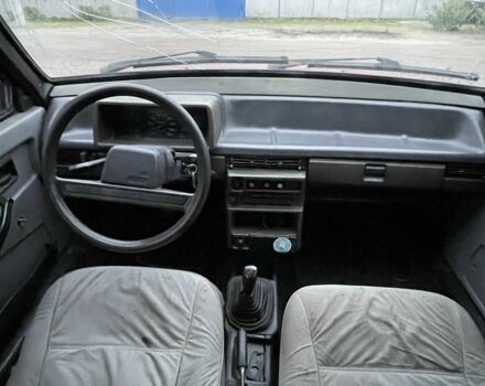 Красный ВАЗ 2109, объемом двигателя 1.5 л и пробегом 1000 тыс. км за 758 $, фото 6 на Automoto.ua