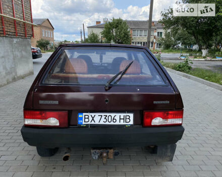 Красный ВАЗ 2109, объемом двигателя 1.5 л и пробегом 326 тыс. км за 1000 $, фото 4 на Automoto.ua