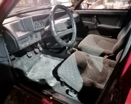 Червоний ВАЗ 2109, об'ємом двигуна 1.3 л та пробігом 256 тис. км за 1198 $, фото 5 на Automoto.ua