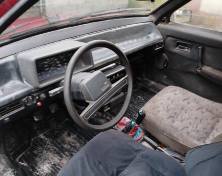 Красный ВАЗ 2109, объемом двигателя 1.5 л и пробегом 150 тыс. км за 450 $, фото 6 на Automoto.ua