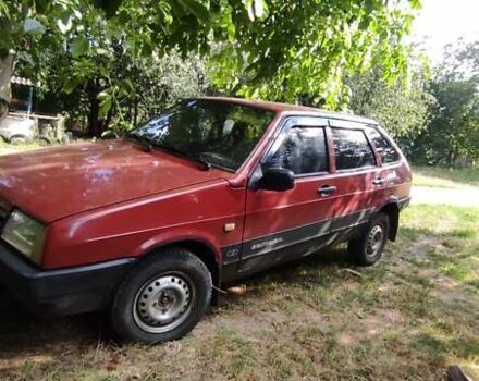 Красный ВАЗ 2109, объемом двигателя 1.5 л и пробегом 111 тыс. км за 1200 $, фото 2 на Automoto.ua