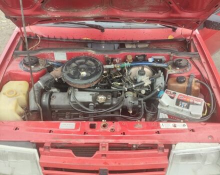 ВАЗ 2109 1995 у Дрогобичі на Automoto.ua Червоний ВАЗ 2109, об'ємом двигуна 1.5 л та пробігом 150 тис. км за 650 $, фото 4 на Automoto.ua