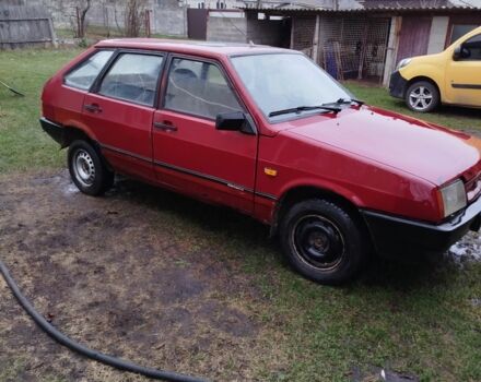 Красный ВАЗ 2109, объемом двигателя 1.5 л и пробегом 150 тыс. км за 450 $, фото 2 на Automoto.ua