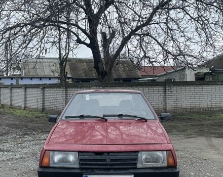 Красный ВАЗ 2109, объемом двигателя 1.5 л и пробегом 1000 тыс. км за 758 $, фото 2 на Automoto.ua