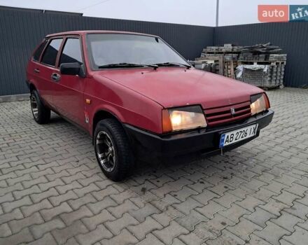 Красный ВАЗ 2109, объемом двигателя 1.5 л и пробегом 200 тыс. км за 999 $, фото 2 на Automoto.ua