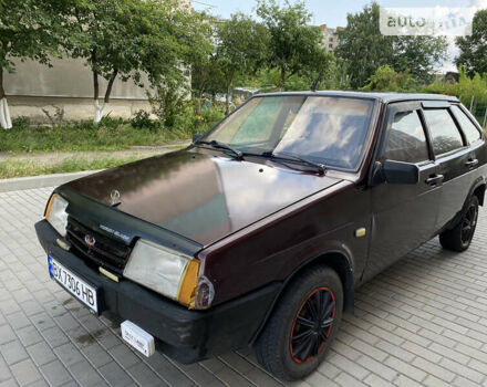 Красный ВАЗ 2109, объемом двигателя 1.5 л и пробегом 326 тыс. км за 1000 $, фото 1 на Automoto.ua