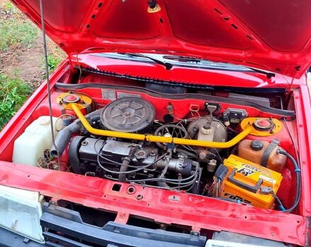 Красный ВАЗ 2109, объемом двигателя 1.3 л и пробегом 130 тыс. км за 1750 $, фото 4 на Automoto.ua