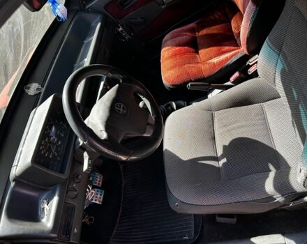 ВАЗ 2109 1995 в Новомосковске на Automoto.ua Красный ВАЗ 2109, объемом двигателя 1.5 л и пробегом 300 тыс. км за 1200 $, фото 4 на Automoto.ua