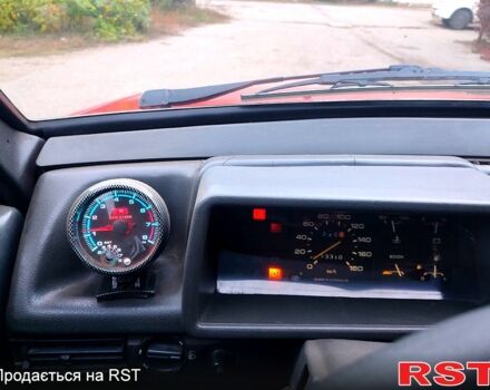 Красный ВАЗ 2109, объемом двигателя 1.3 л и пробегом 130 тыс. км за 1750 $, фото 2 на Automoto.ua