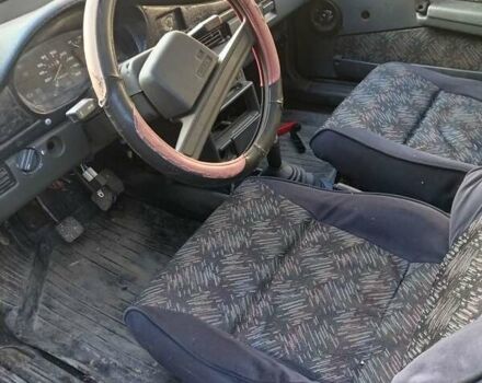 Красный ВАЗ 2109, объемом двигателя 1.3 л и пробегом 60 тыс. км за 650 $, фото 4 на Automoto.ua
