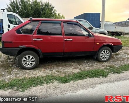 Красный ВАЗ 2109, объемом двигателя 1.5 л и пробегом 200 тыс. км за 999 $, фото 1 на Automoto.ua