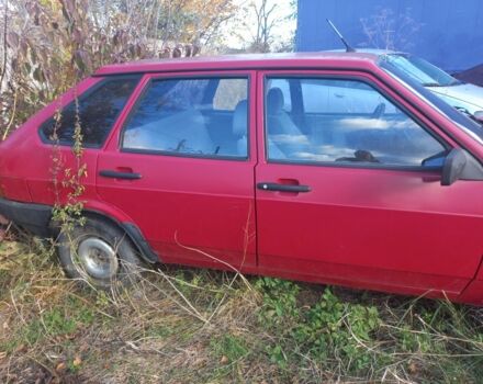 ВАЗ 2109 1995 у Львові на Automoto.ua Червоний ВАЗ 2109, об'ємом двигуна 1.5 л та пробігом 240 тис. км за 650 $, фото 7 на Automoto.ua