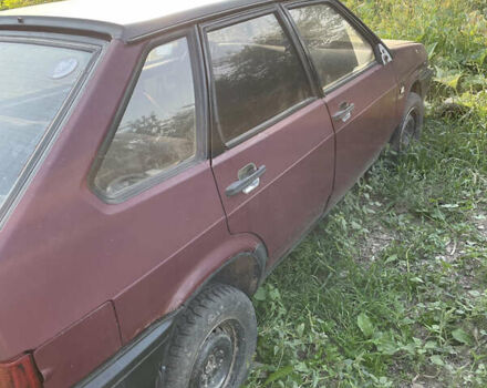Красный ВАЗ 2109, объемом двигателя 1.5 л и пробегом 300 тыс. км за 300 $, фото 4 на Automoto.ua